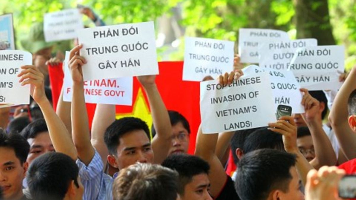 June 5, 2011 – The Beginning Of The Longest Anti-China Protest Movement In Vietnam